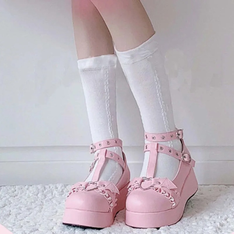 New Sweet Heart Buckle Wedges  - Women'S Fashion Shoes 评论和价格