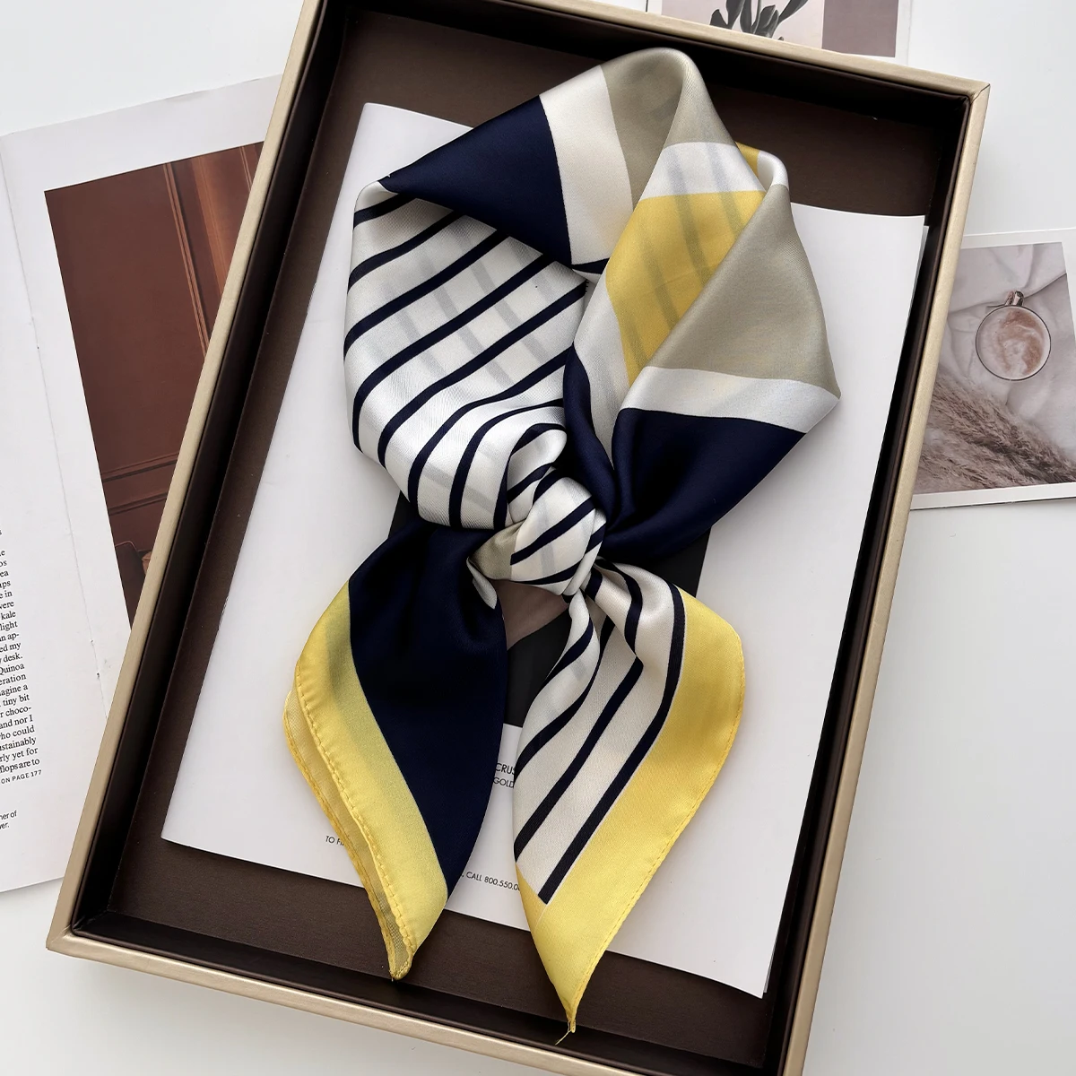70cm Women's Soft Satin Square - Women Fashion Necktie 评论和价格